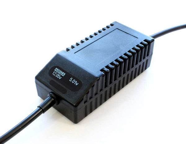 Amiga CD32-strømforsyning med OLED-skærm